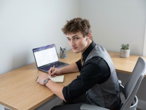 How Can Florida Insurance Professionals Avoid Taking the Same CE Course Twice?